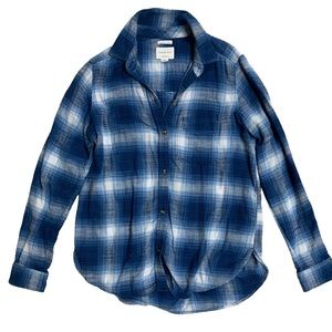 Super Soft American Eagle Outfitters Blue and White Flannel